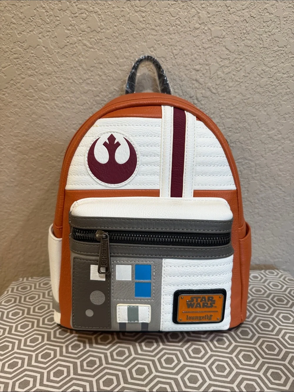 Loungefly Star Wars Rebel COSPLAY mini backpack